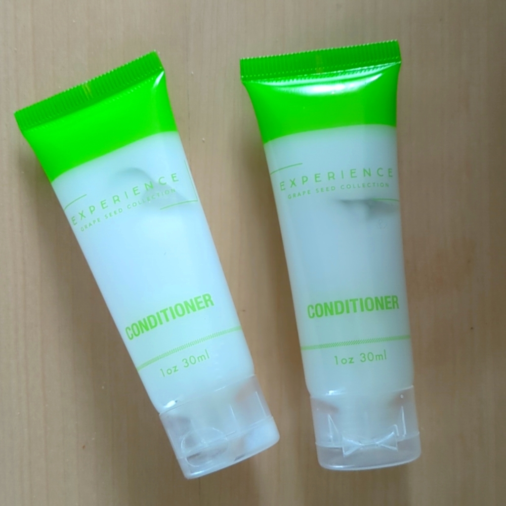 🎁 GWP - 2 x New Grape Seed Conditioner - Travel Size